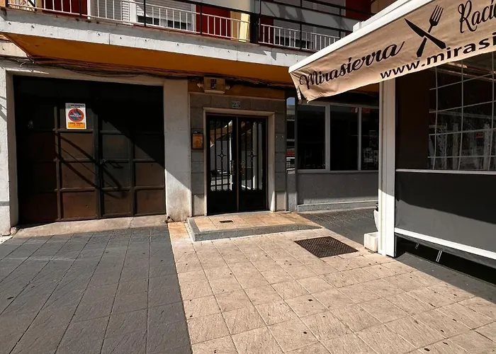 아파트 Vivienda Mirasierra