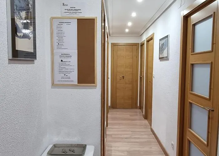 아파트 Vivienda Mirasierra 베하르